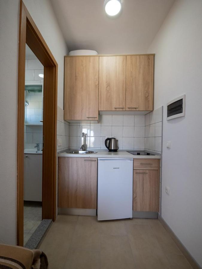 Apartments Tri Mora Ražanac المظهر الخارجي الصورة