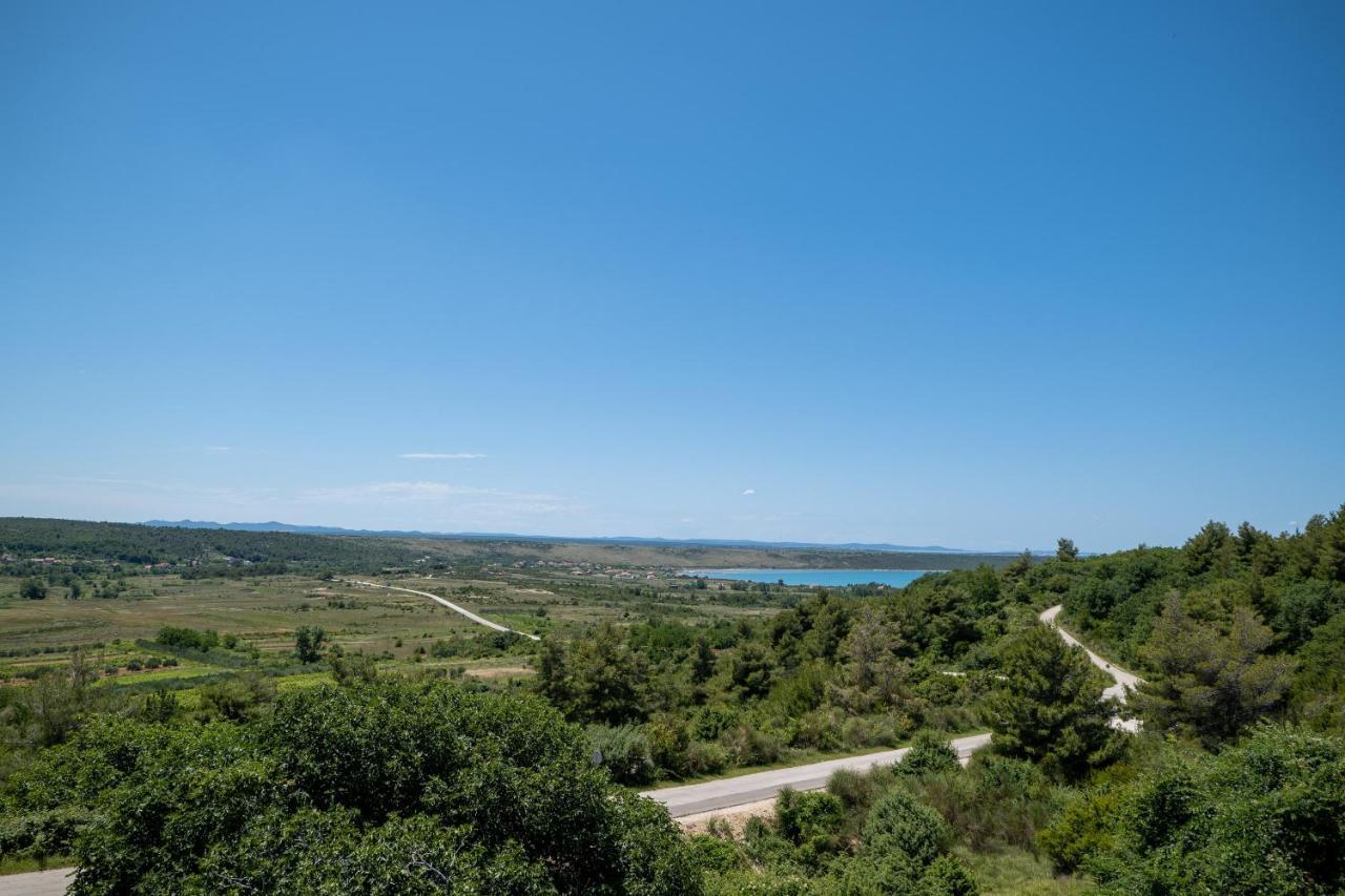 Apartments Tri Mora Ražanac المظهر الخارجي الصورة