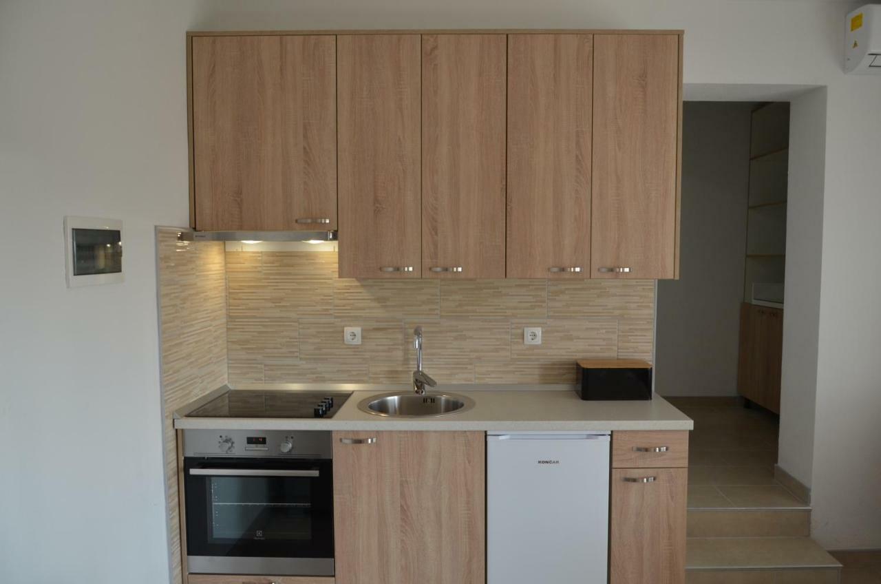 Apartments Tri Mora Ražanac المظهر الخارجي الصورة